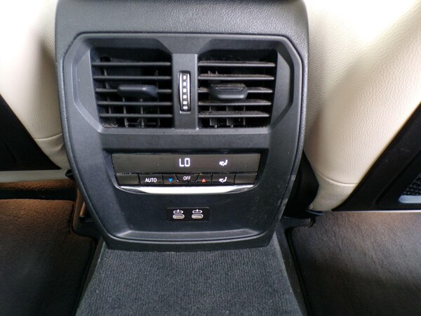 Used BMW 3 Series 2021 for sale - 76137950: Photo 27