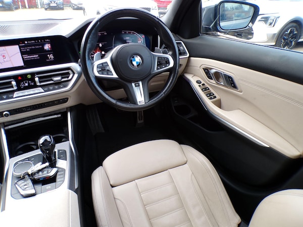 Used BMW 3 Series 2021 for sale - 76137950: Photo 30