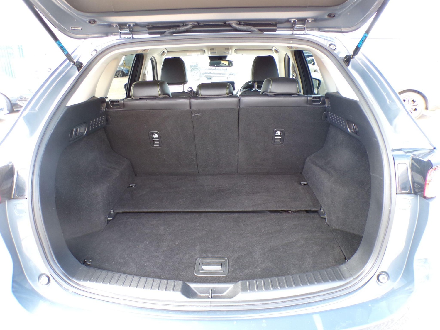 Used Mazda CX-5 2023 for sale - 78157098: Photo 10