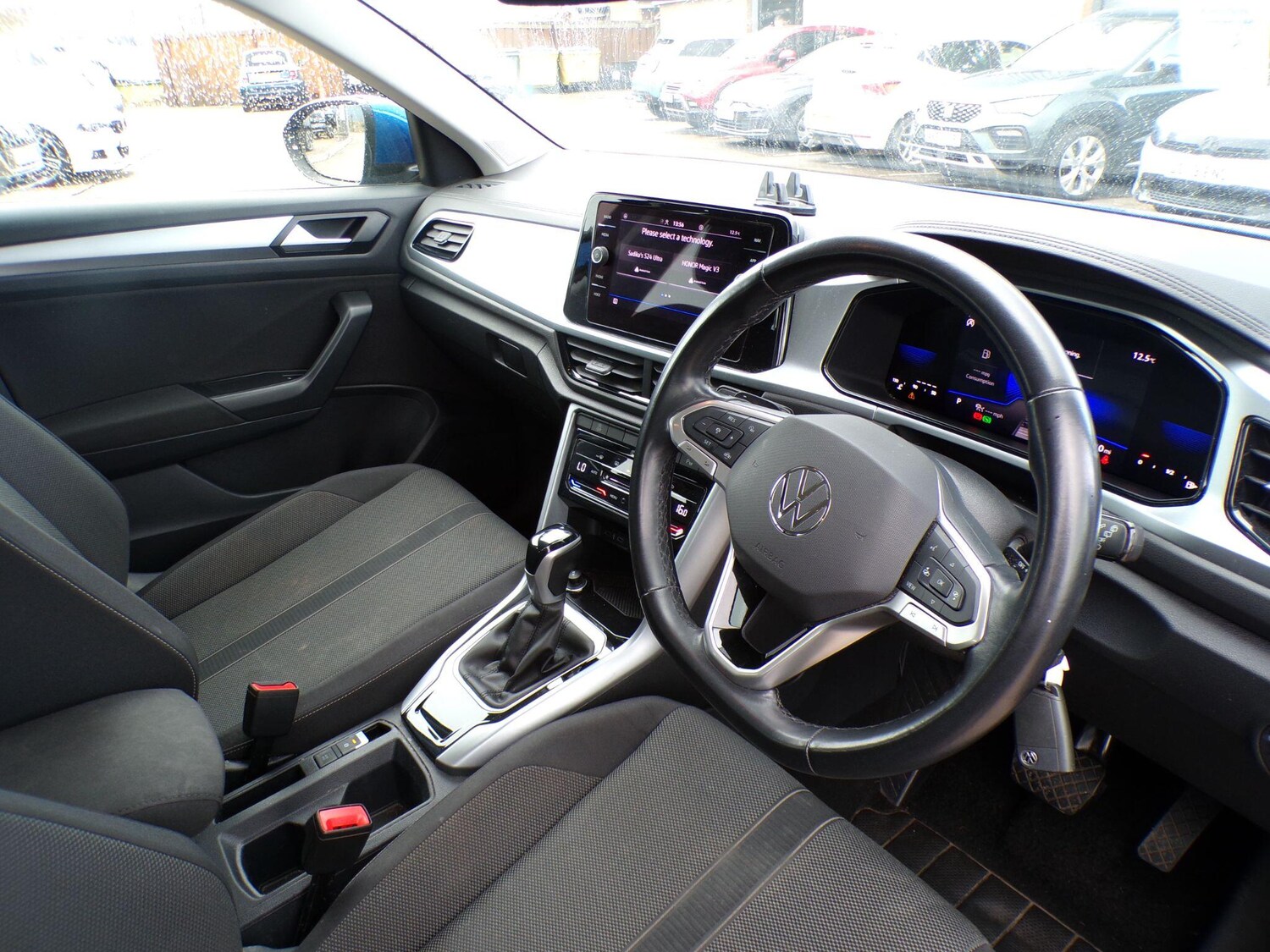 Used Volkswagen T-Roc 2023 for sale - 78157006: Photo 12