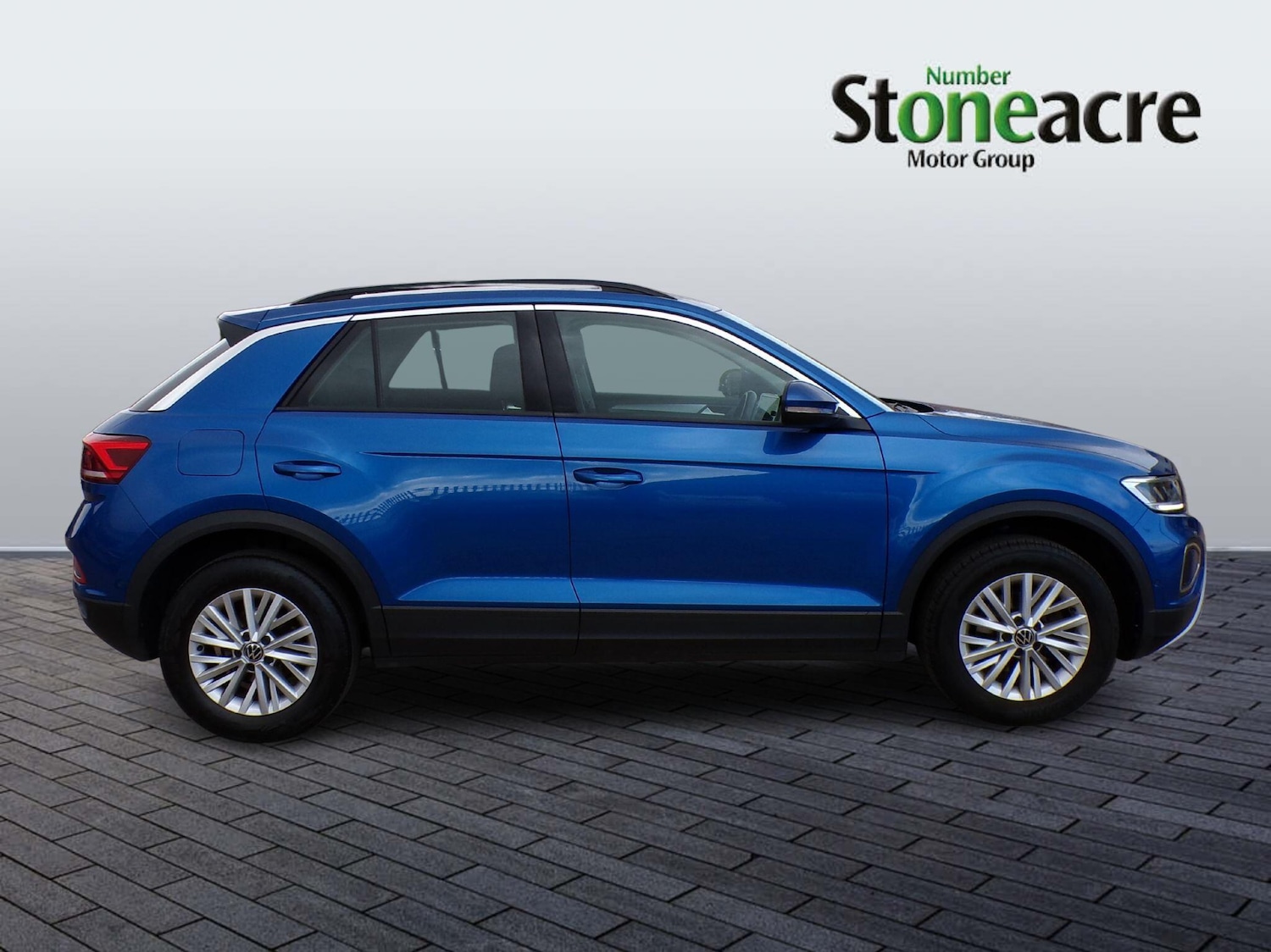 Used Volkswagen T-Roc 2023 for sale - 78157006: Photo 2