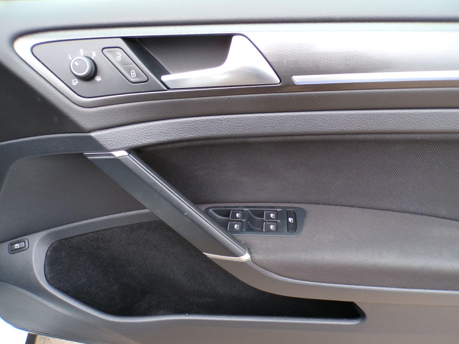 Used Volkswagen Golf 2017 for sale - 76485667: Photo 14