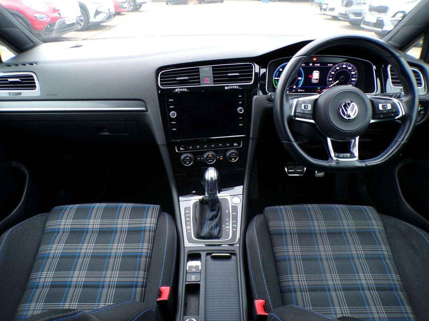 Used Volkswagen Golf 2017 for sale - 76485667: Photo 20