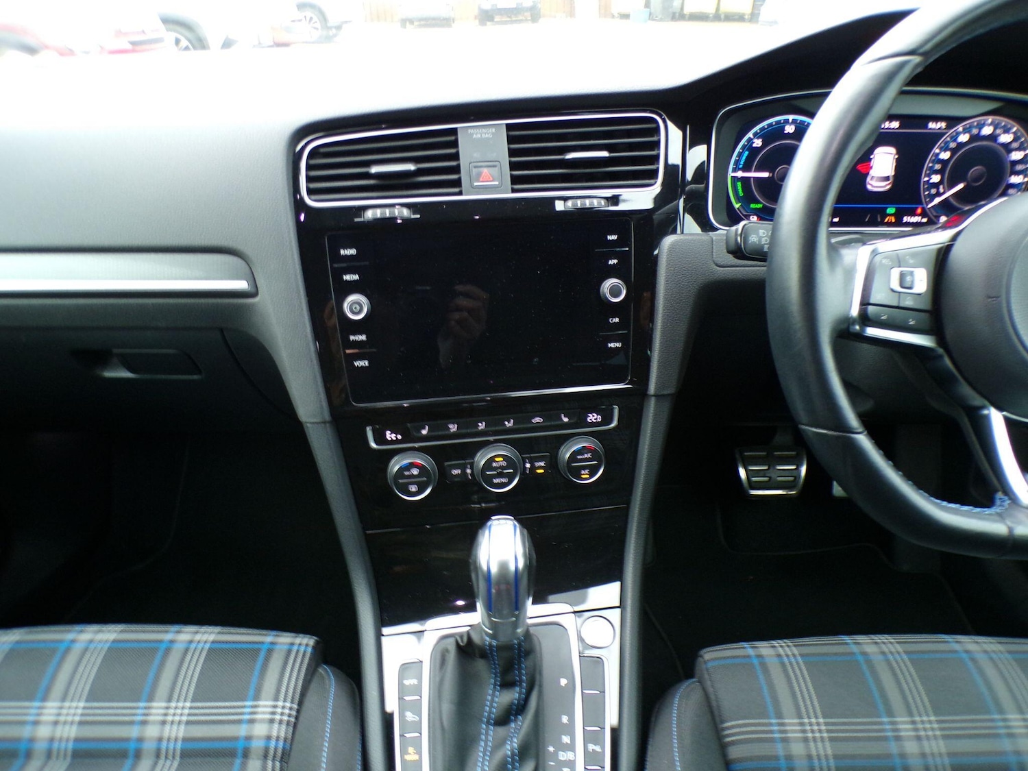 Used Volkswagen Golf 2017 for sale - 76485667: Photo 21