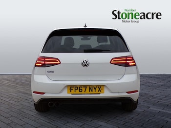 Used Volkswagen Golf 2017 for sale - 76485667: Photo