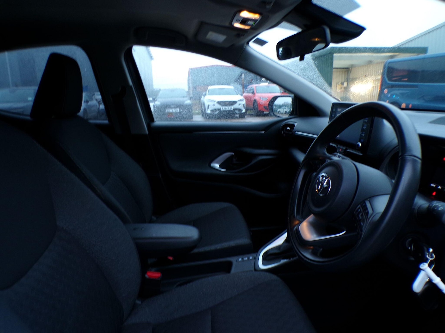 Used Toyota Yaris 2022 for sale - 77525097: Photo 11