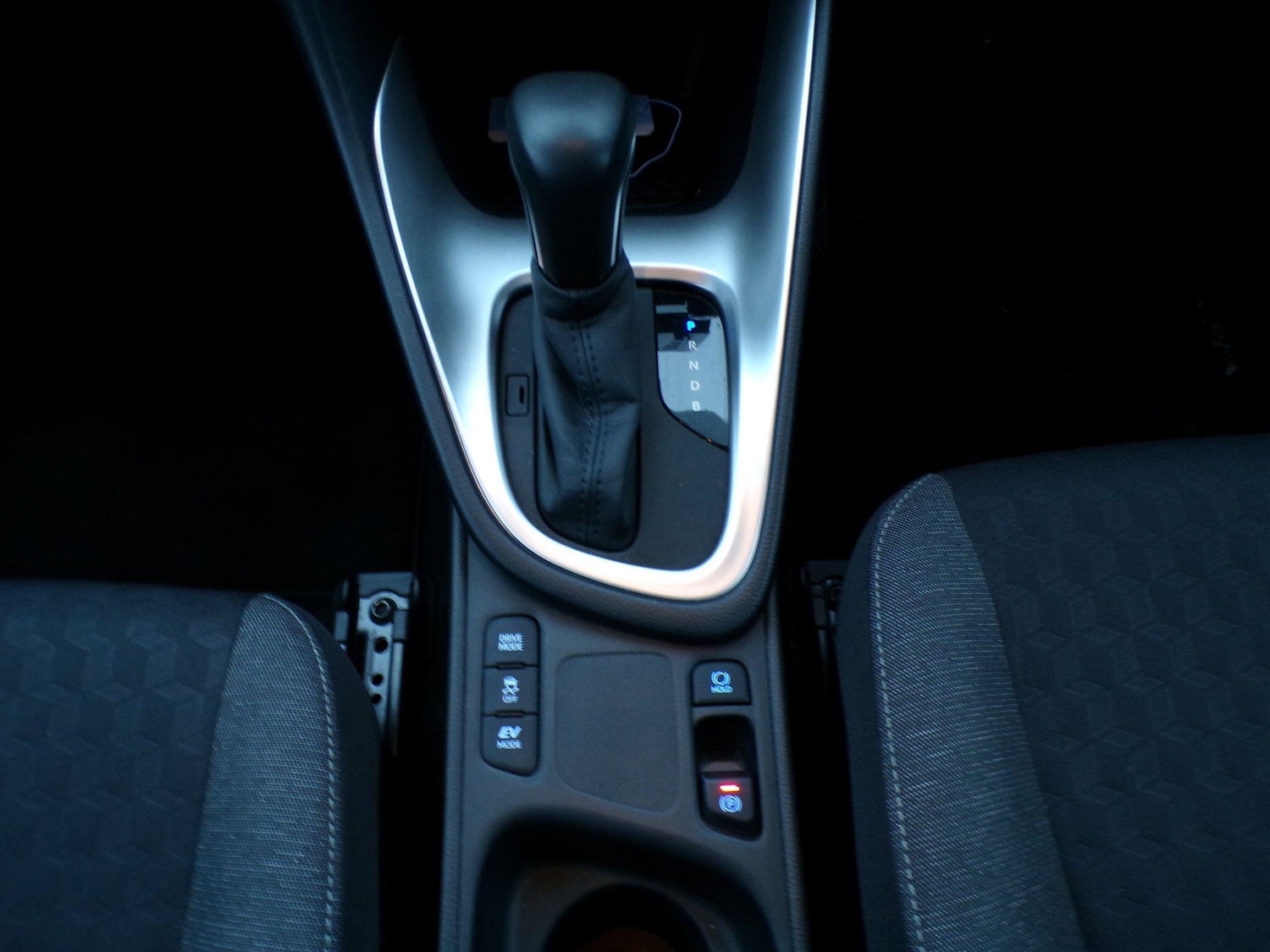 Used Toyota Yaris 2022 for sale - 77525097: Photo 20