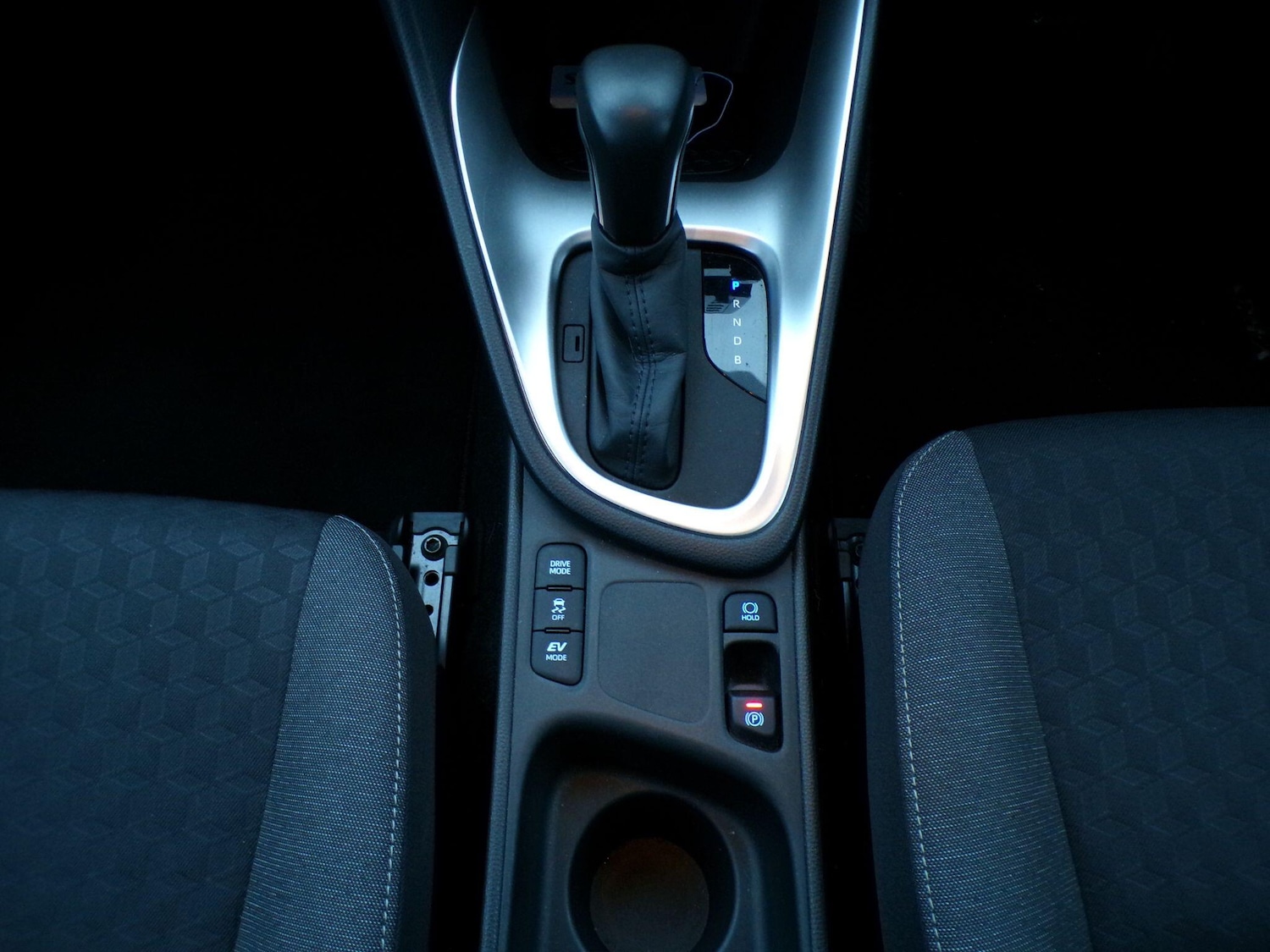 Used Toyota Yaris 2022 for sale - 77525097: Photo 21