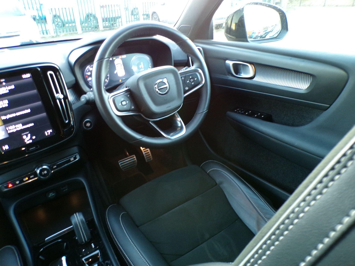 Used Volvo XC40 2021 for sale - 77156532: Photo 13