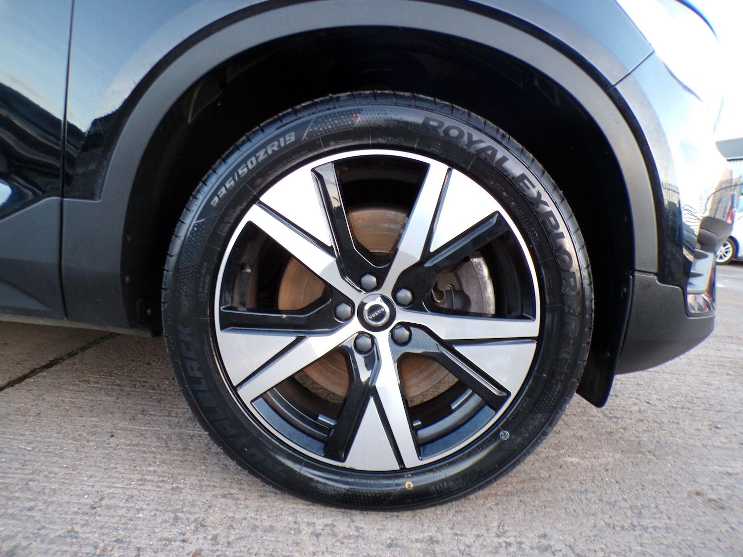 Used Volvo XC40 2021 for sale - 77156532: Photo 9