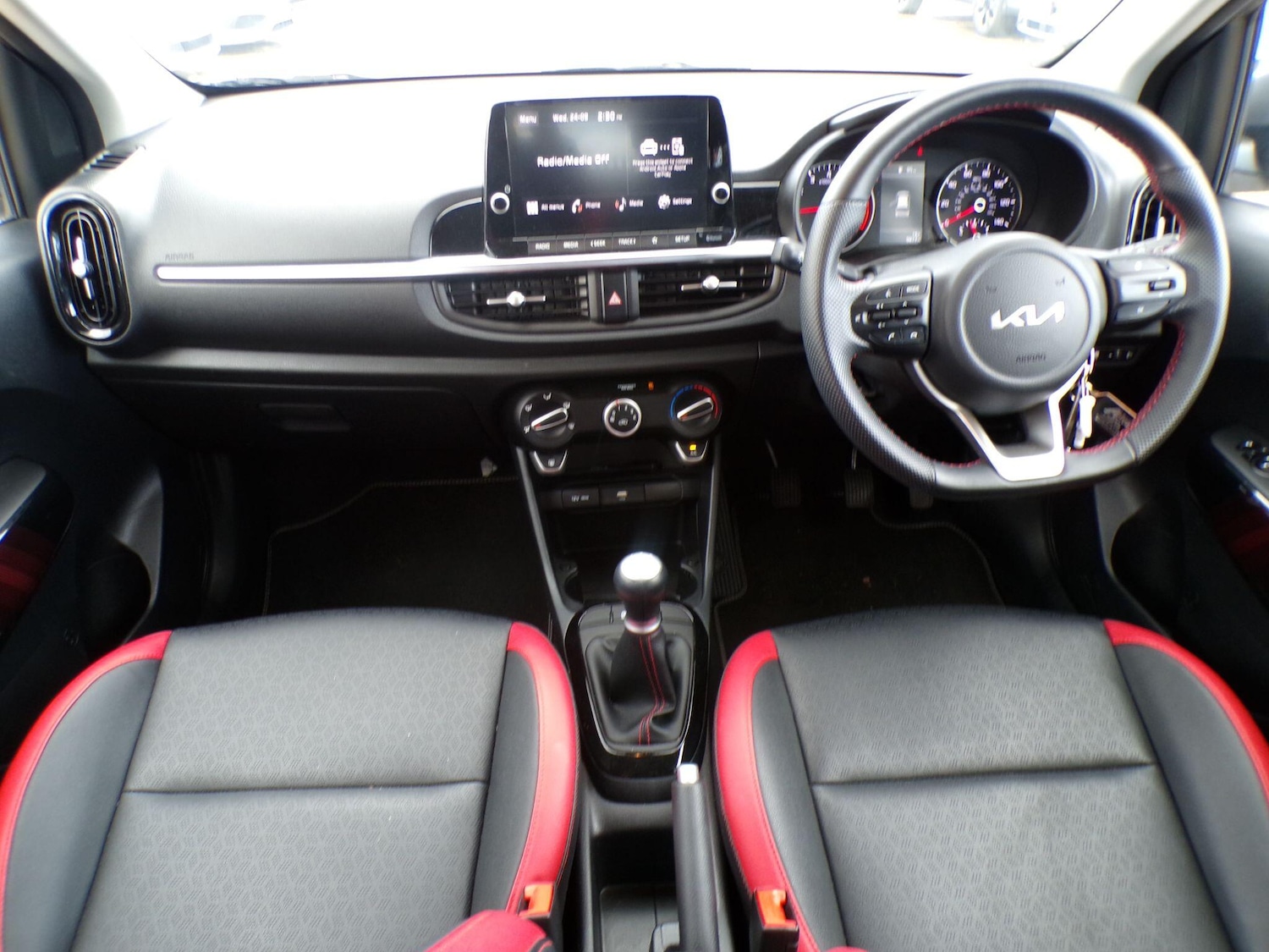 Used Kia Picanto 2023 for sale - 76137475: Photo 15