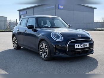 MINI Hatch feature image