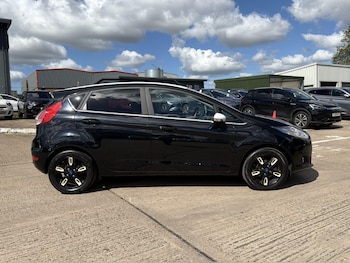 Used Ford Fiesta 2016 for sale - 78375331: Photo