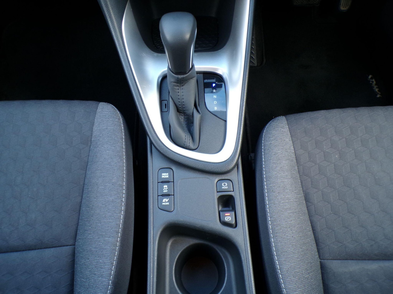 Used Toyota Yaris 2021 for sale - 76634253: Photo 16