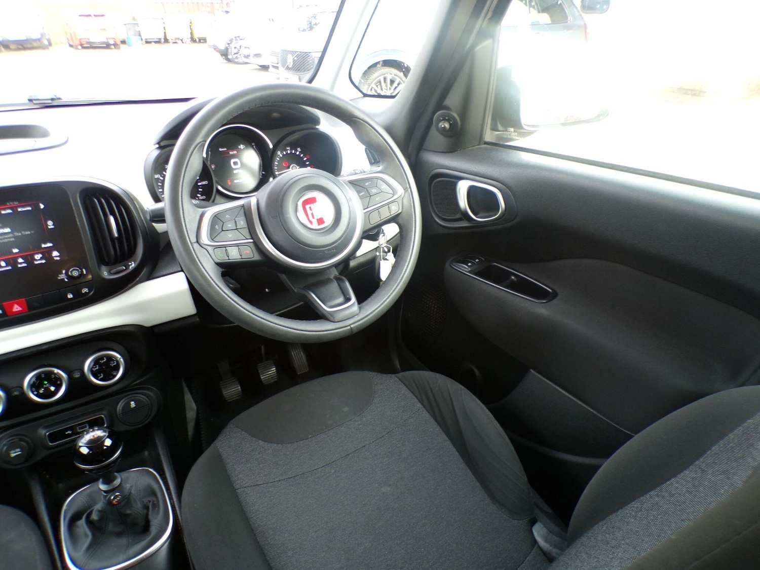 Used Fiat 500L 2020 for sale - 76743033: Photo 10
