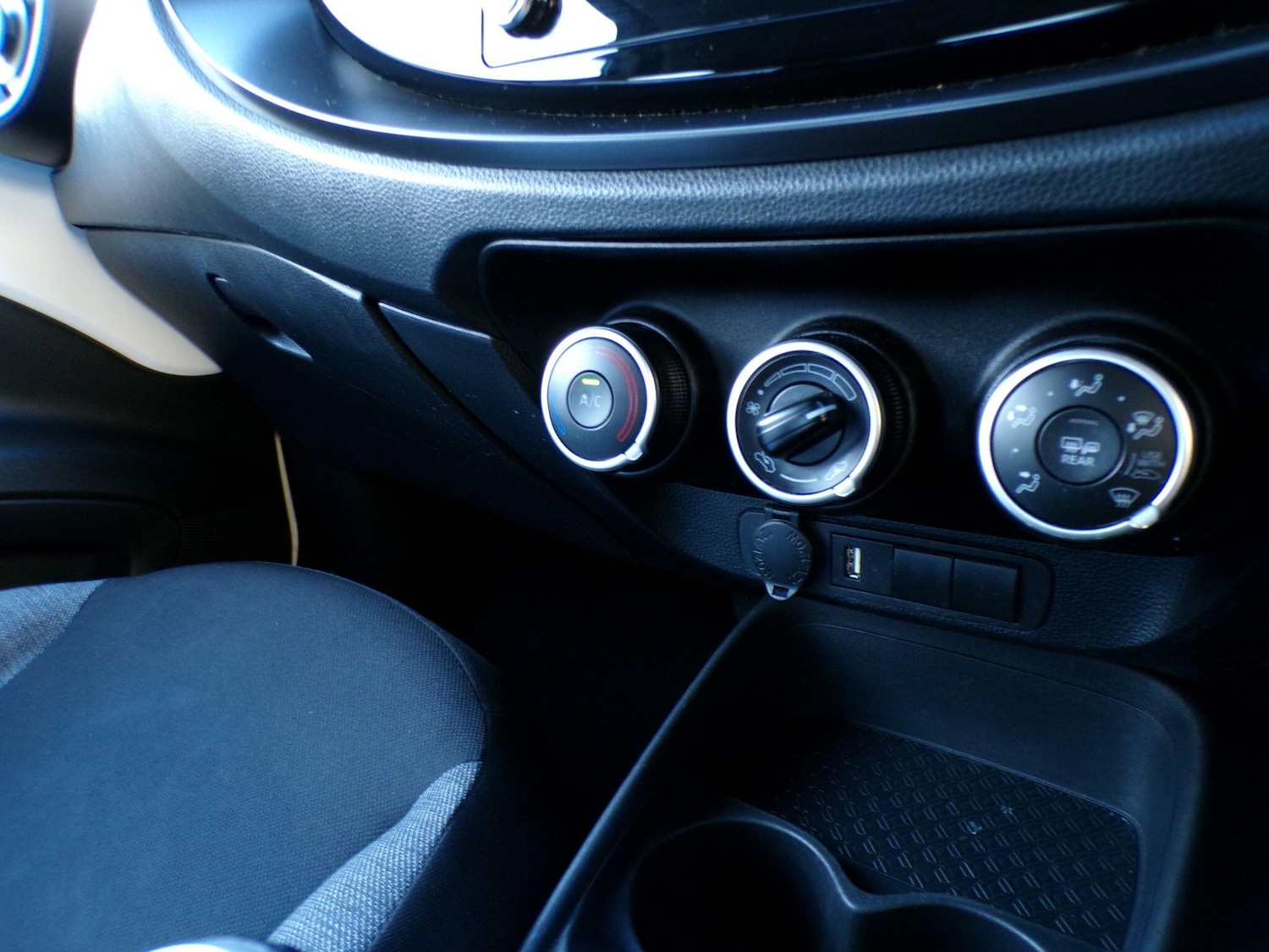 Used Toyota Aygo X 2022 for sale - 77266951: Photo 29