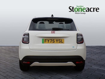 Used Fiat 600 2025 for sale - 76688833: Photo