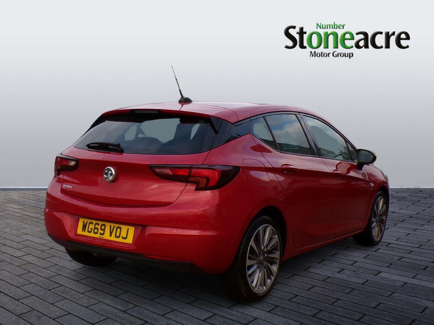 Used Vauxhall Astra 2019 for sale - 77081533: Photo 2