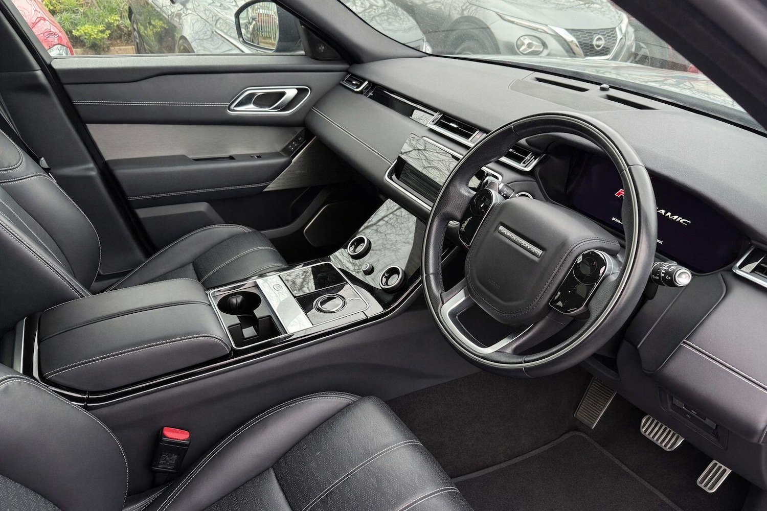 Used Land Rover Range Rover Velar 2019 for sale - 78047042: Photo 2