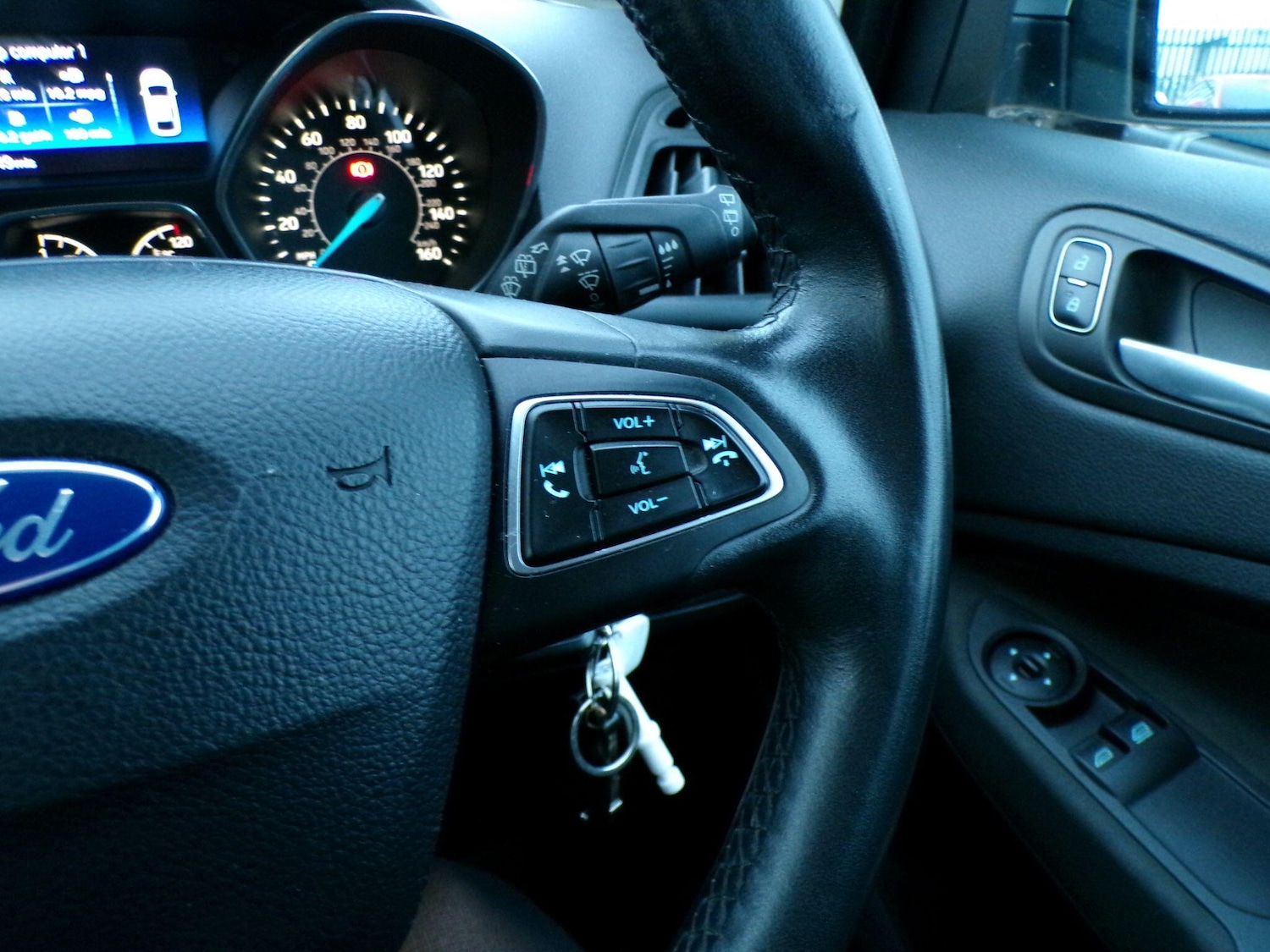 Used Ford C-Max 2015 for sale - 77358719: Photo 19