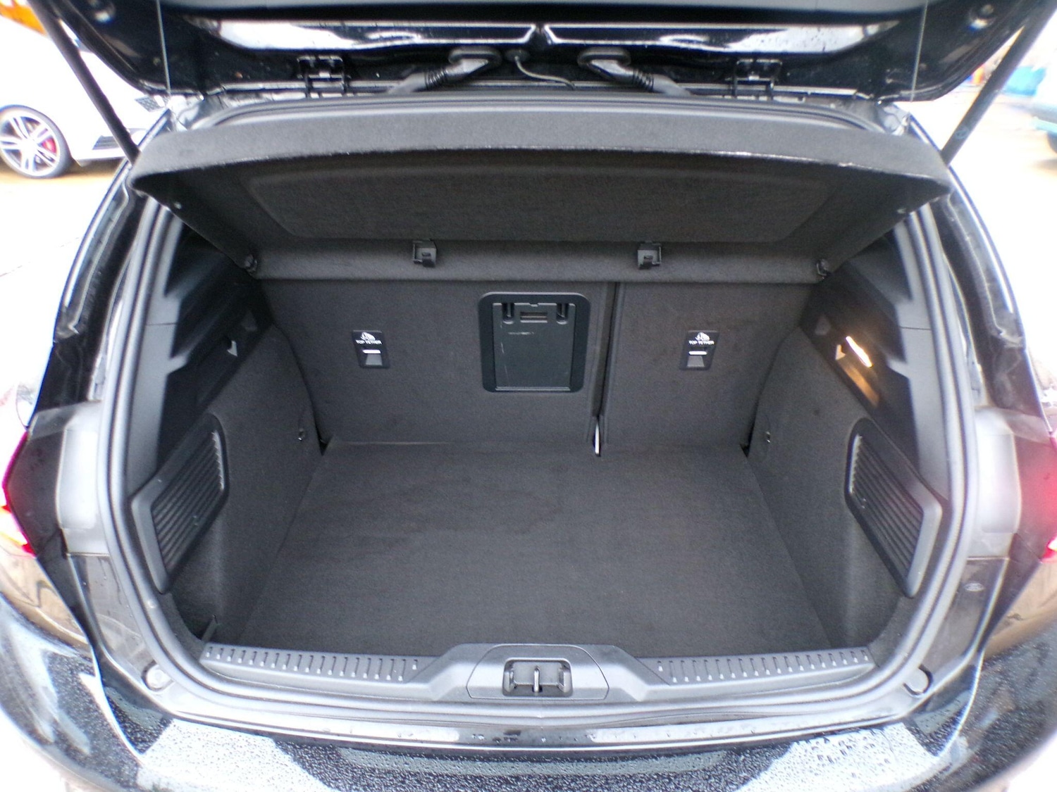 Used Ford Focus 2023 for sale - 76633234: Photo 10