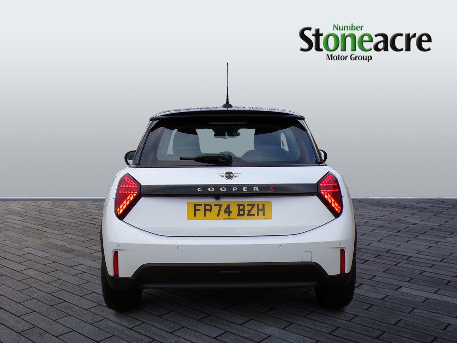 Used MINI Cooper 2024 for sale - 77525080: Photo 4