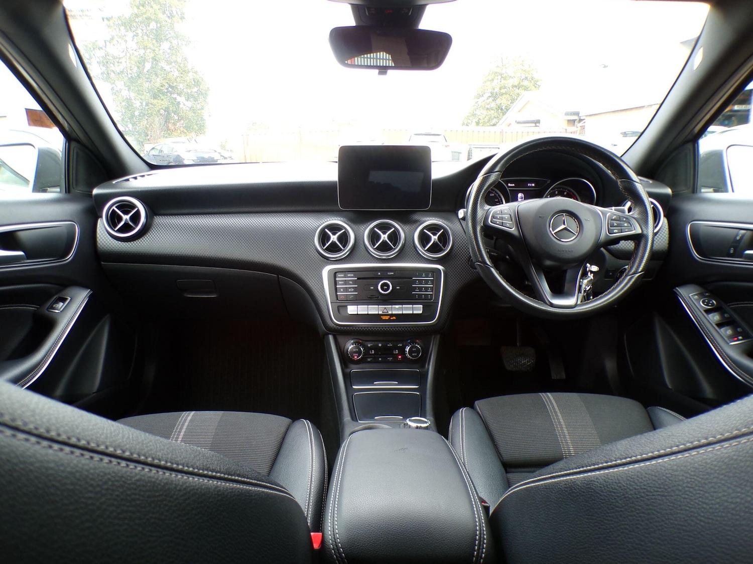 Used Mercedes-Benz A-Class 2018 for sale - 76573097: Photo 19