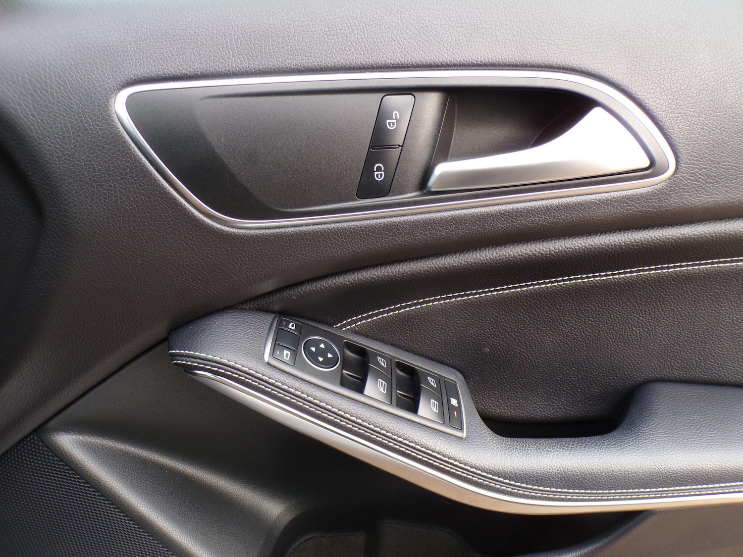 Used Mercedes-Benz A-Class 2018 for sale - 76573097: Photo 20