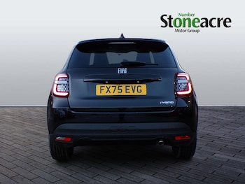 Used Fiat 600 2025 for sale - 78292486: Photo