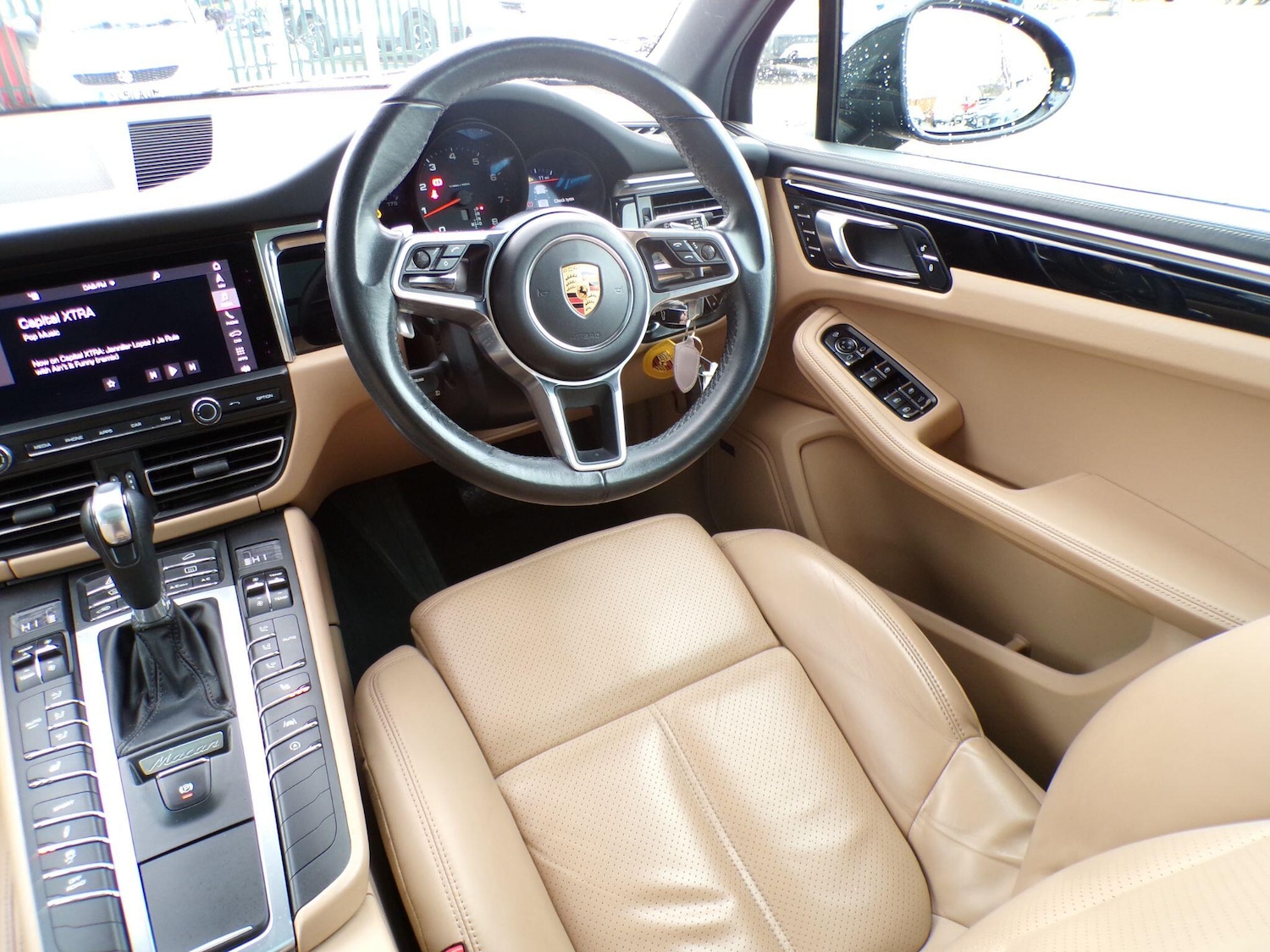 Used Porsche Macan 2018 for sale - 77156092: Photo 22