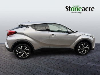 Used Toyota C-HR 2019 for sale - 75707453: Photo