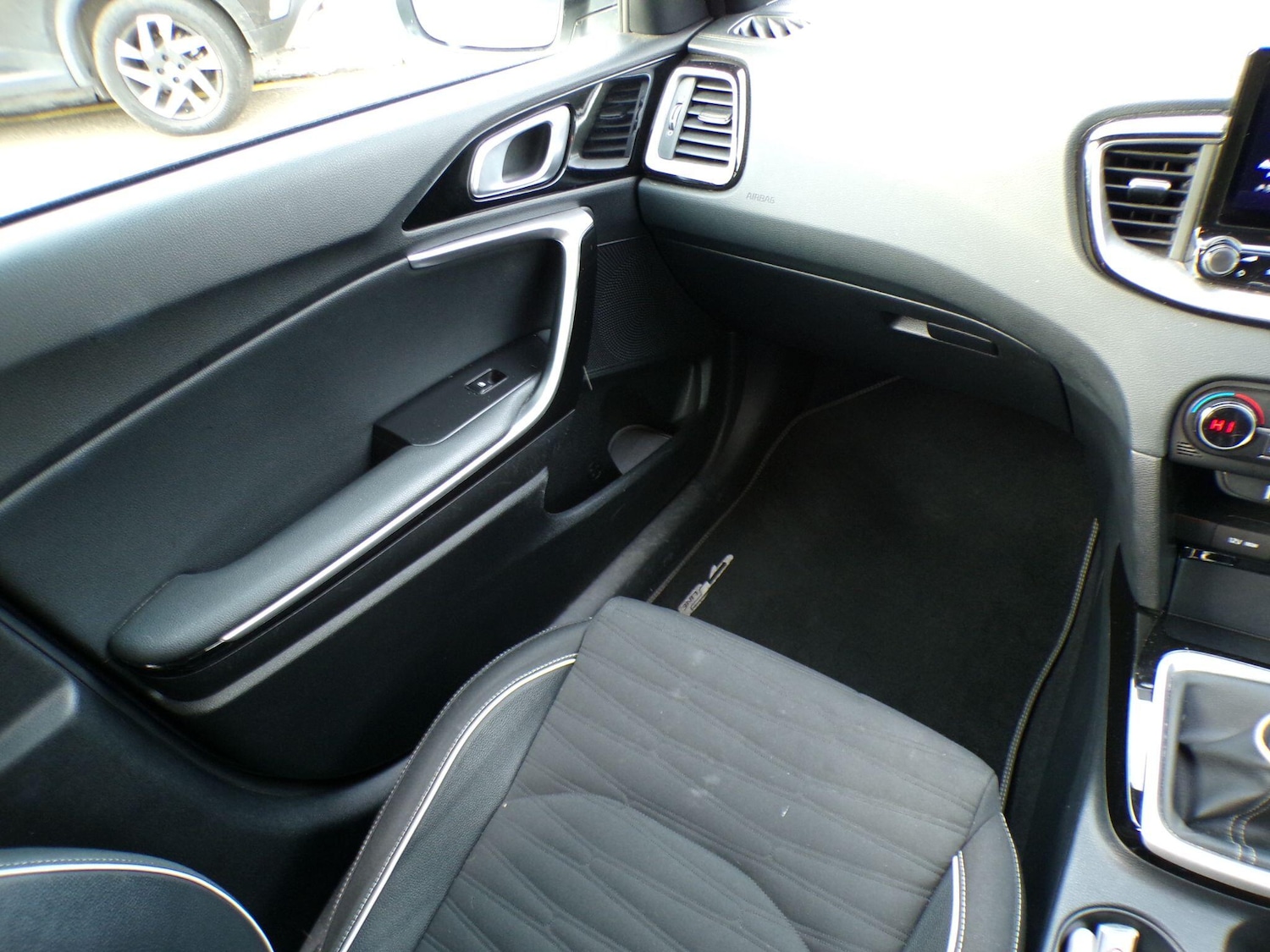 Used Kia Ceed 2022 for sale - 76538690: Photo 19