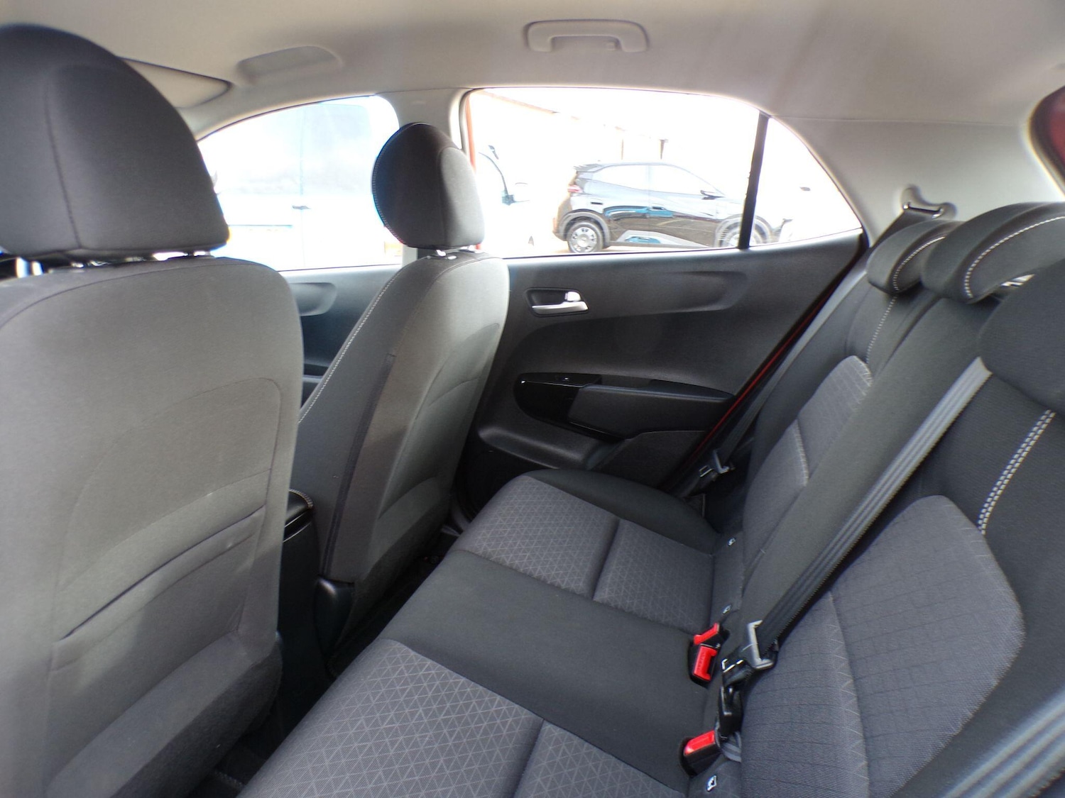 Used Kia Picanto 2018 for sale - 77611395: Photo 12