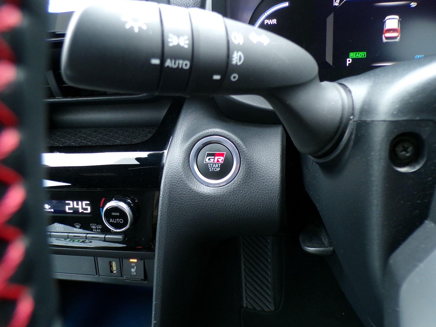 Used Toyota Yaris Cross 2022 for sale - 76993415: Photo 28