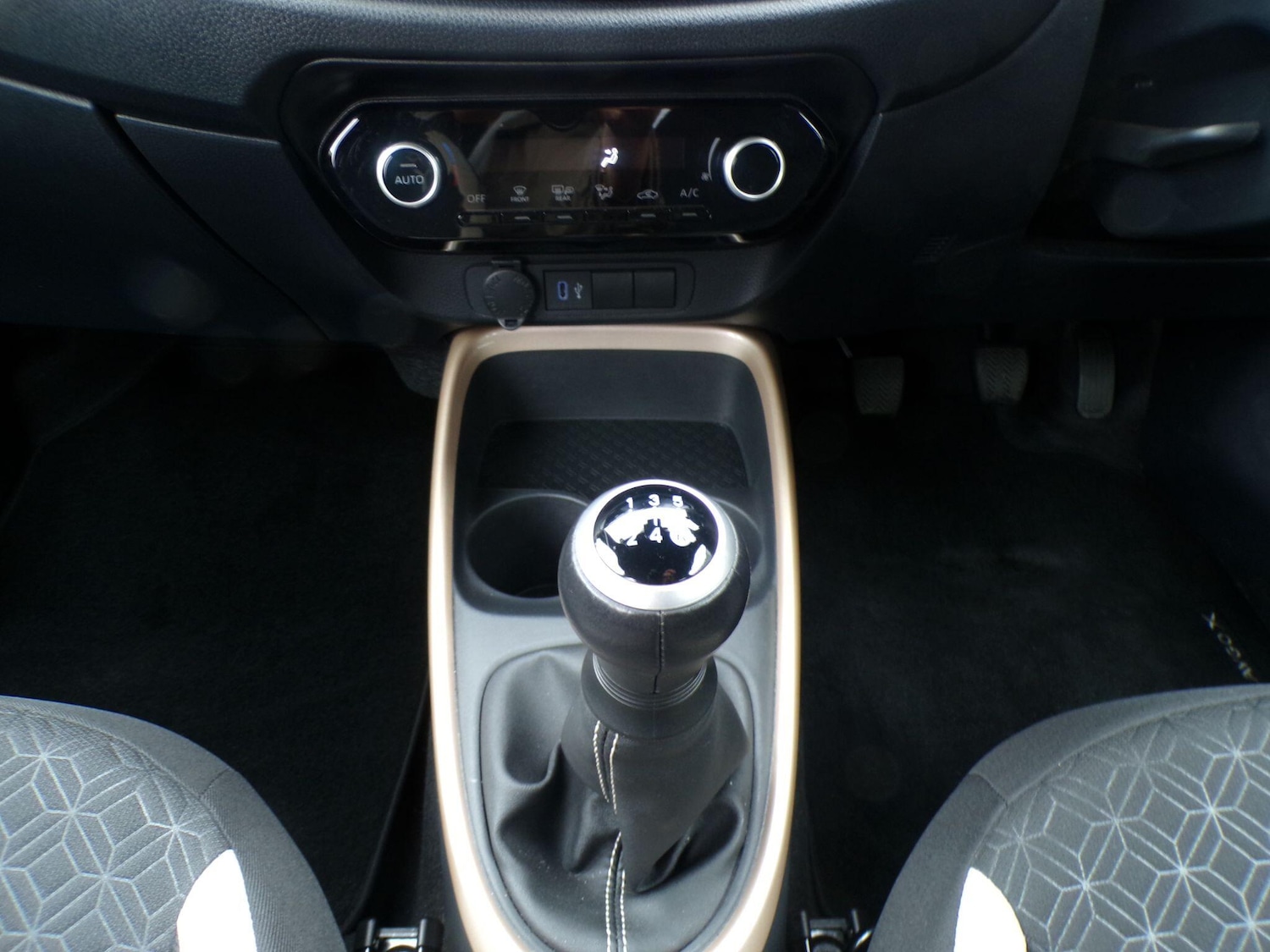 Used Toyota Aygo X 2024 for sale - 76349688: Photo 19
