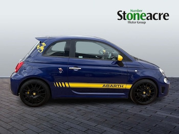 Used Abarth 595 2021 for sale - 79145304: Photo