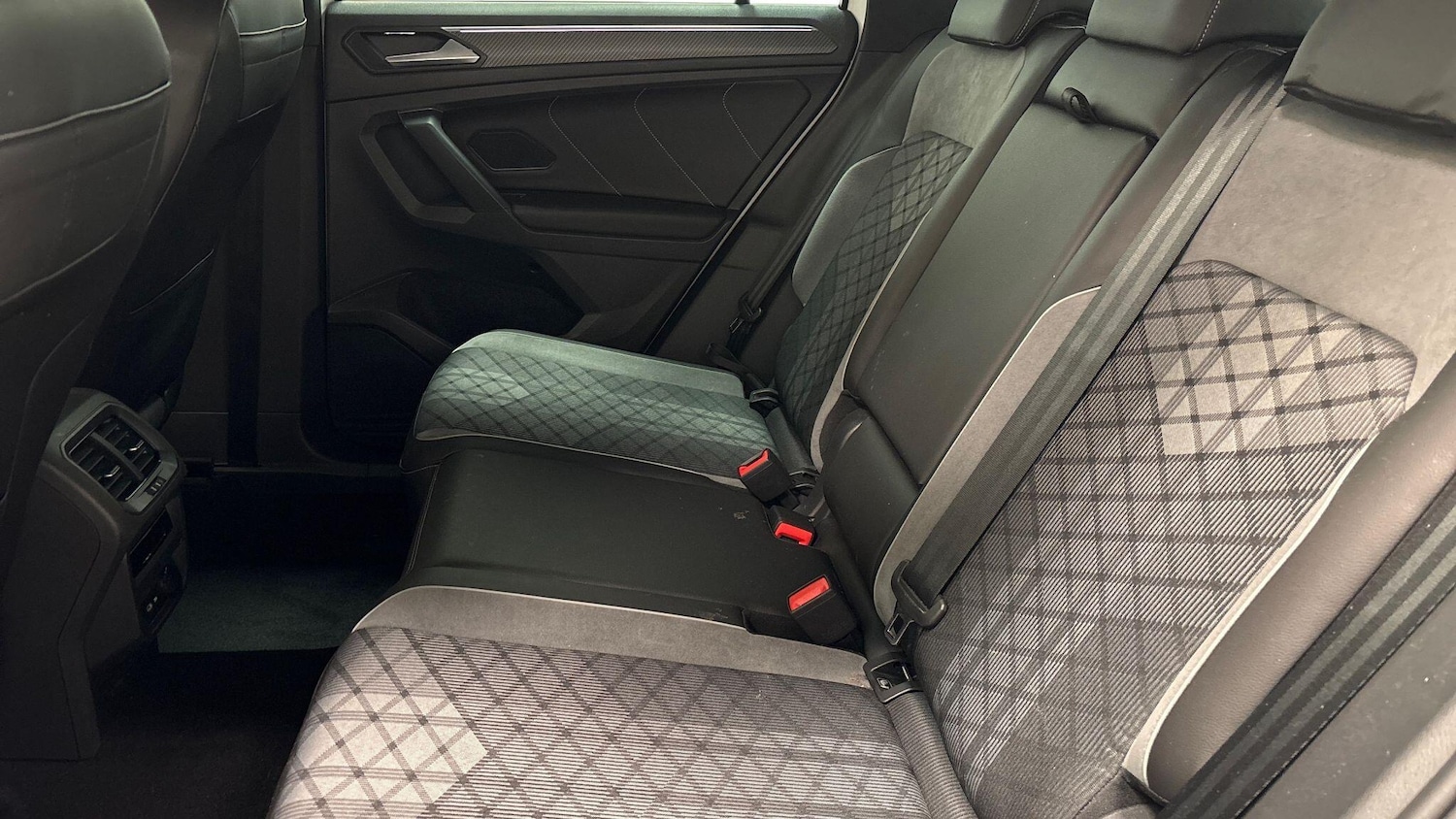 Used Volkswagen Tiguan 2023 for sale - 78047464: Photo 7