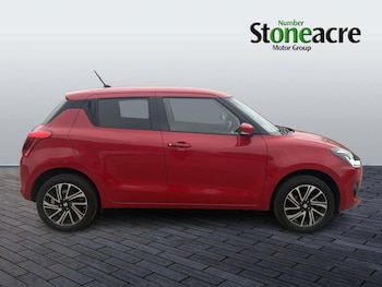 Used Suzuki Swift 2021 for sale - 79426538: Photo