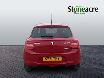 Used Suzuki Swift 2021 for sale - 79426538: Photo