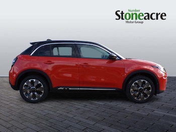 Used Fiat 600 2025 for sale - 76498424: Photo