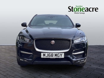Used Jaguar F-Pace 2018 for sale - 78957899: Photo
