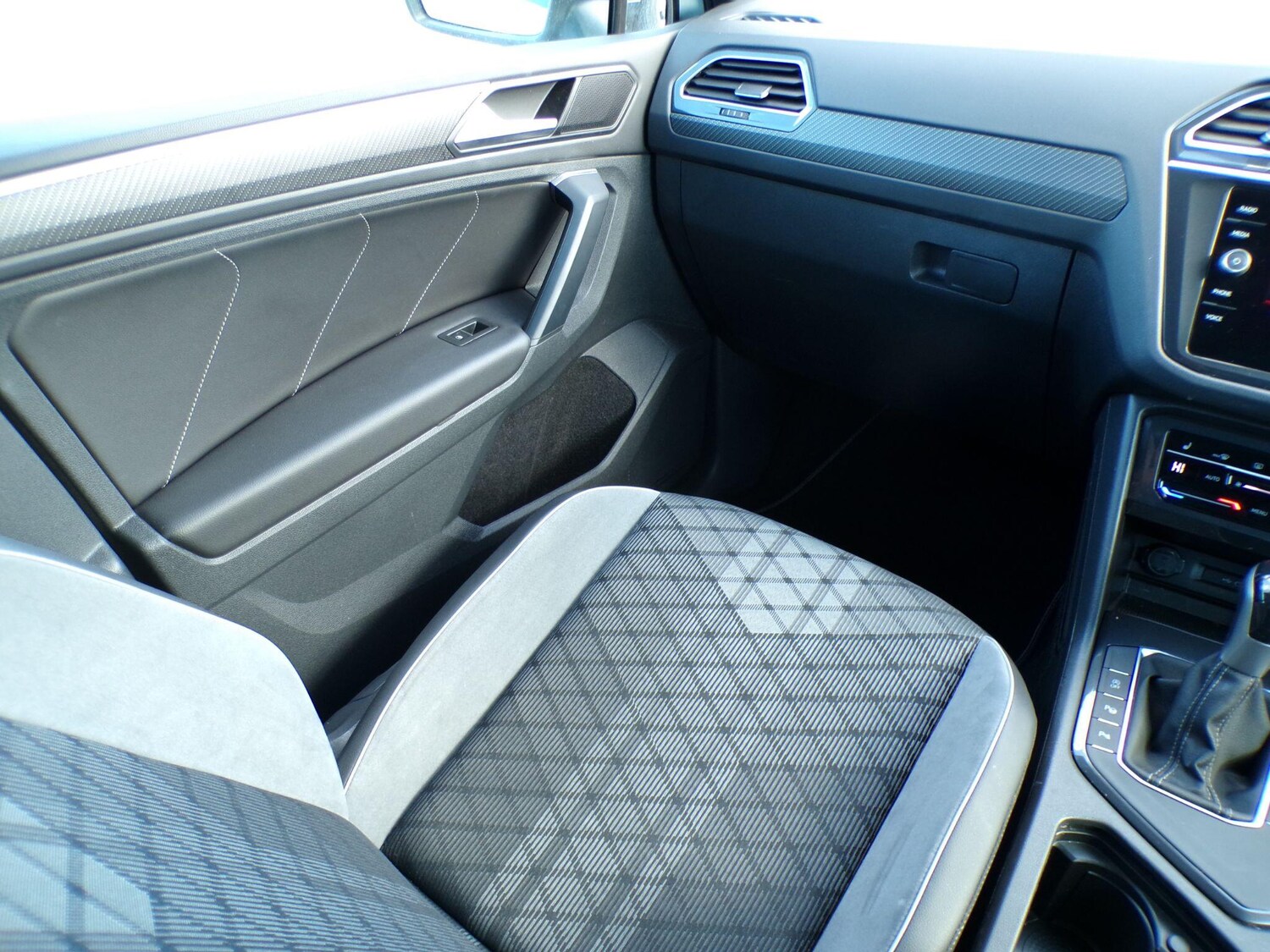 Used Volkswagen Tiguan 2023 for sale - 78170804: Photo 19