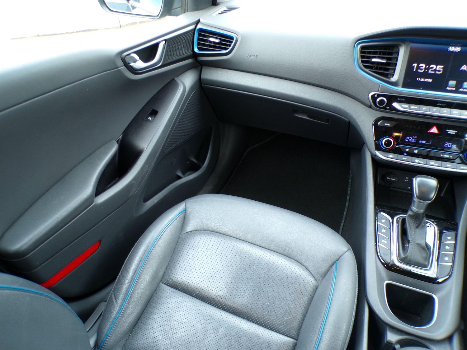 Used Hyundai IONIQ 2017 for sale - 77550651: Photo 21