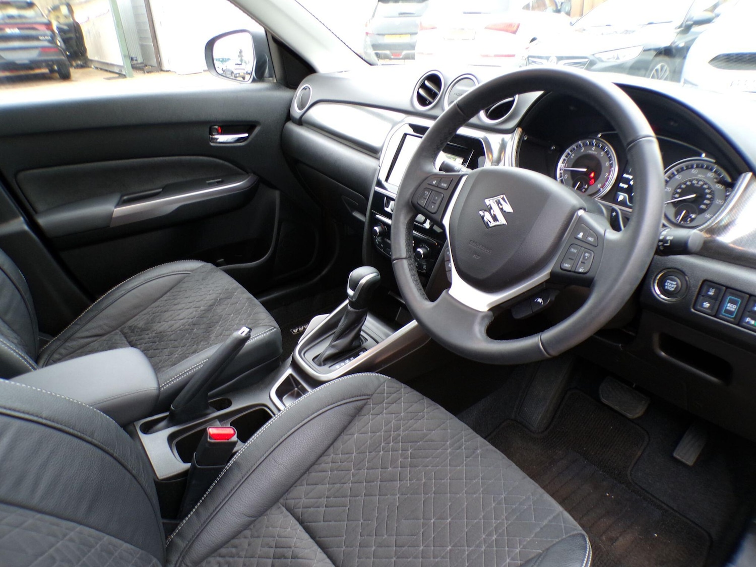 Used Suzuki Vitara 2023 for sale - 77598335: Photo 12