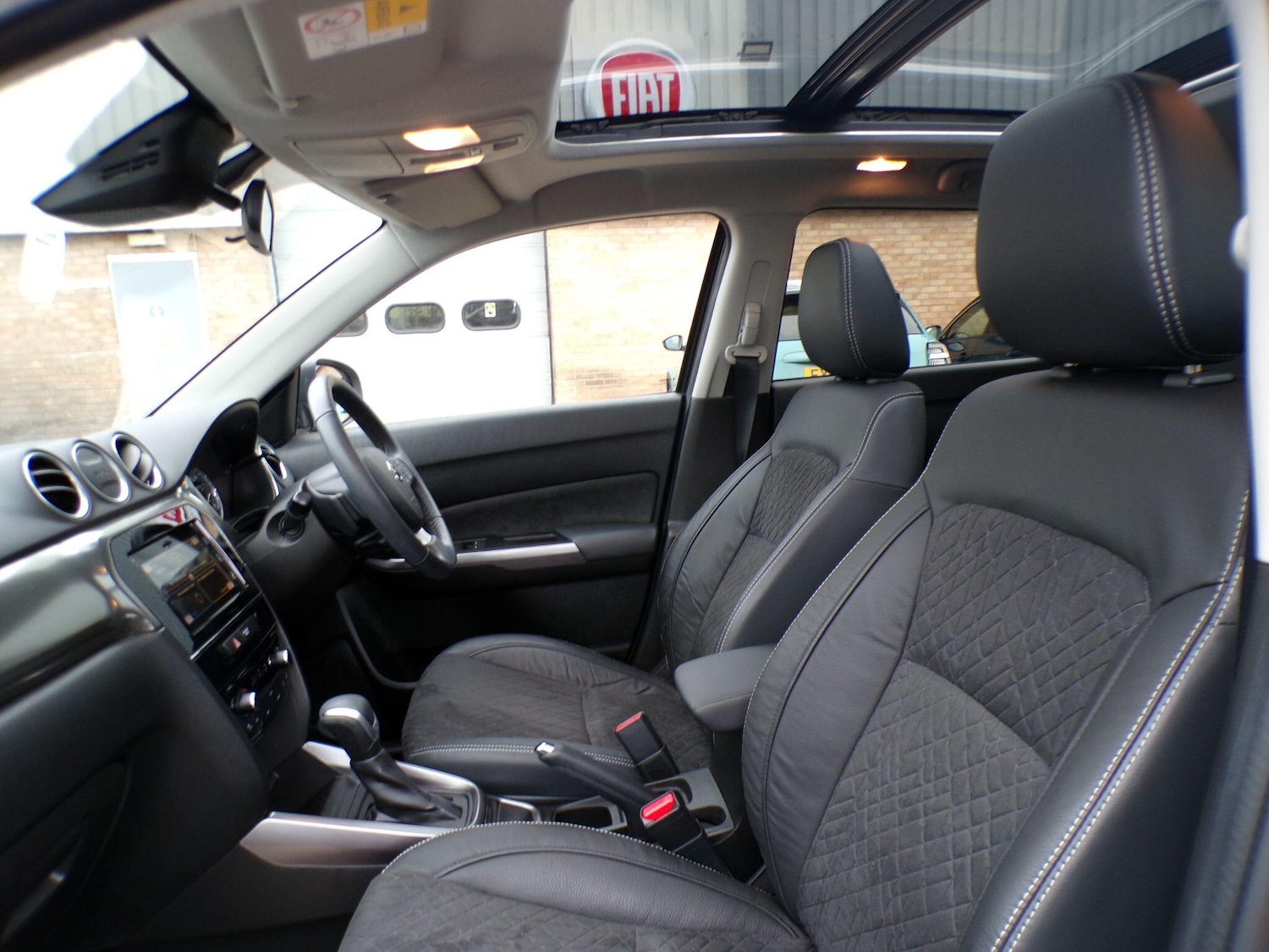 Used Suzuki Vitara 2023 for sale - 77598335: Photo 15