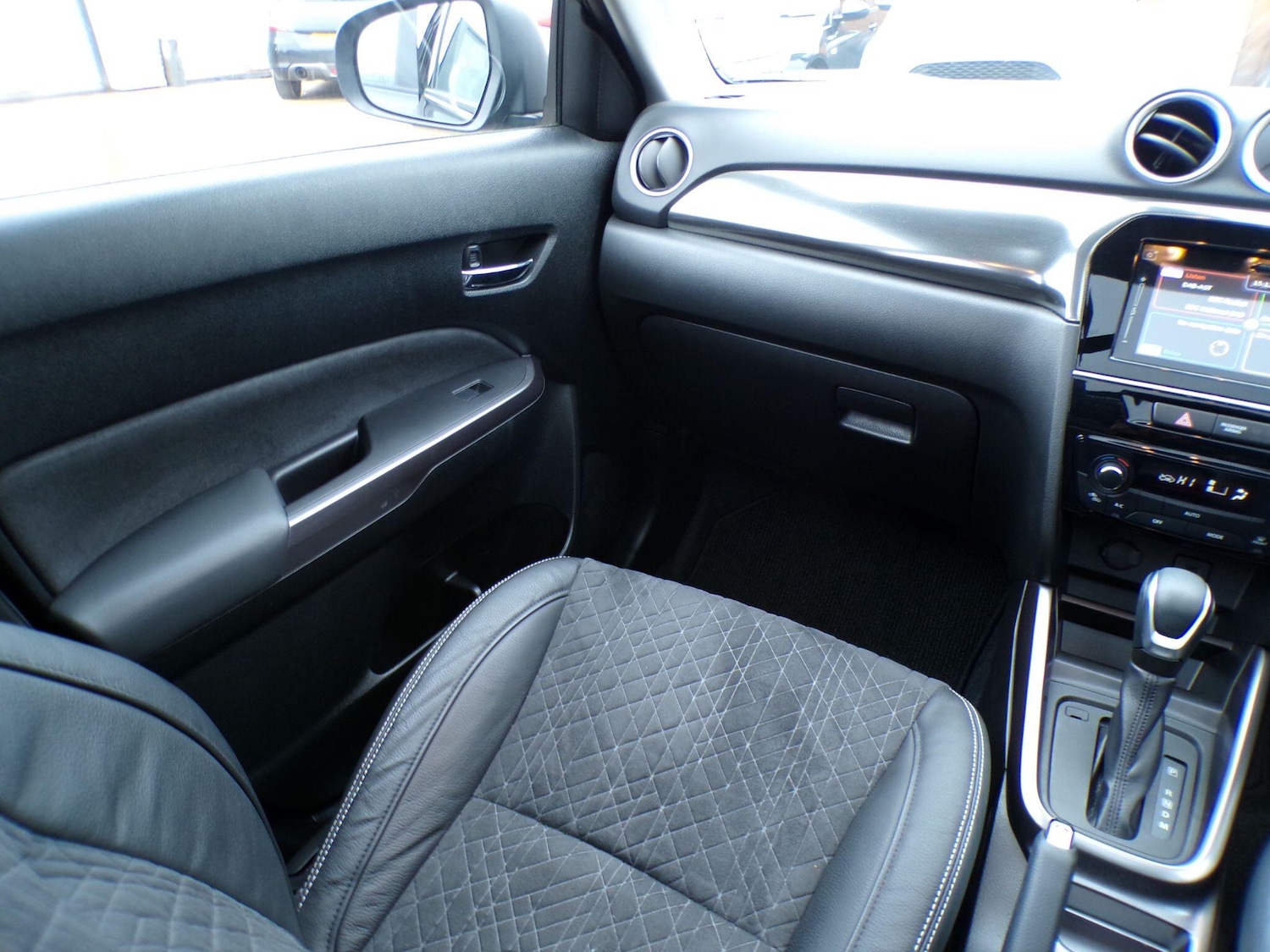 Used Suzuki Vitara 2023 for sale - 77598335: Photo 17