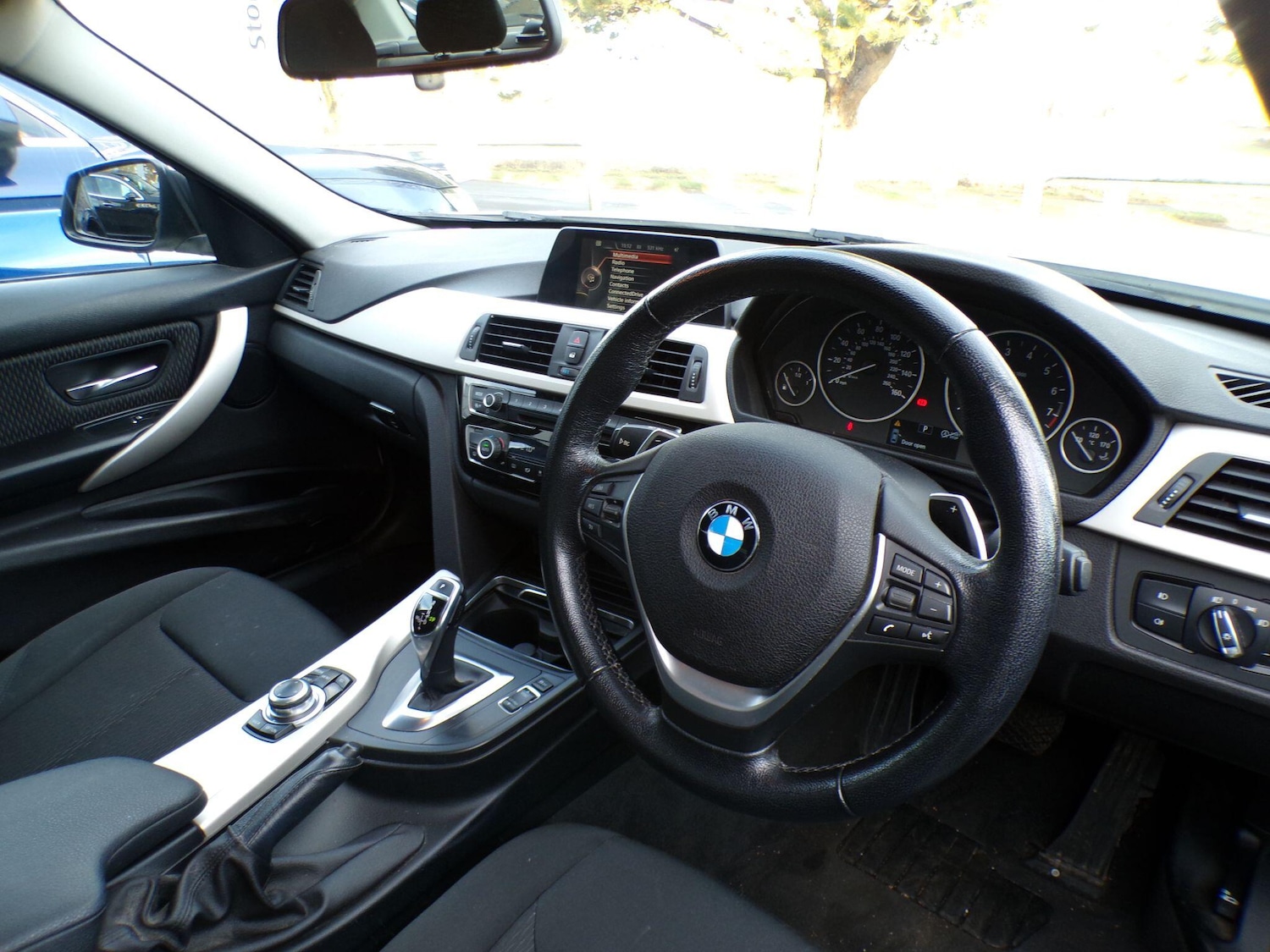 Used BMW 3 Series 2015 for sale - 76801415: Photo 19