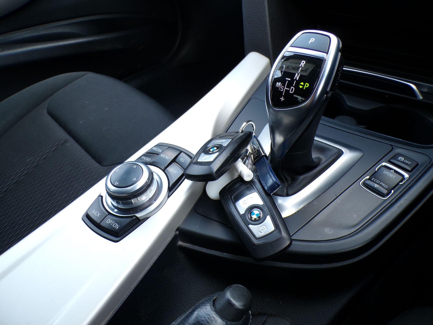 Used BMW 3 Series 2015 for sale - 76801415: Photo 26