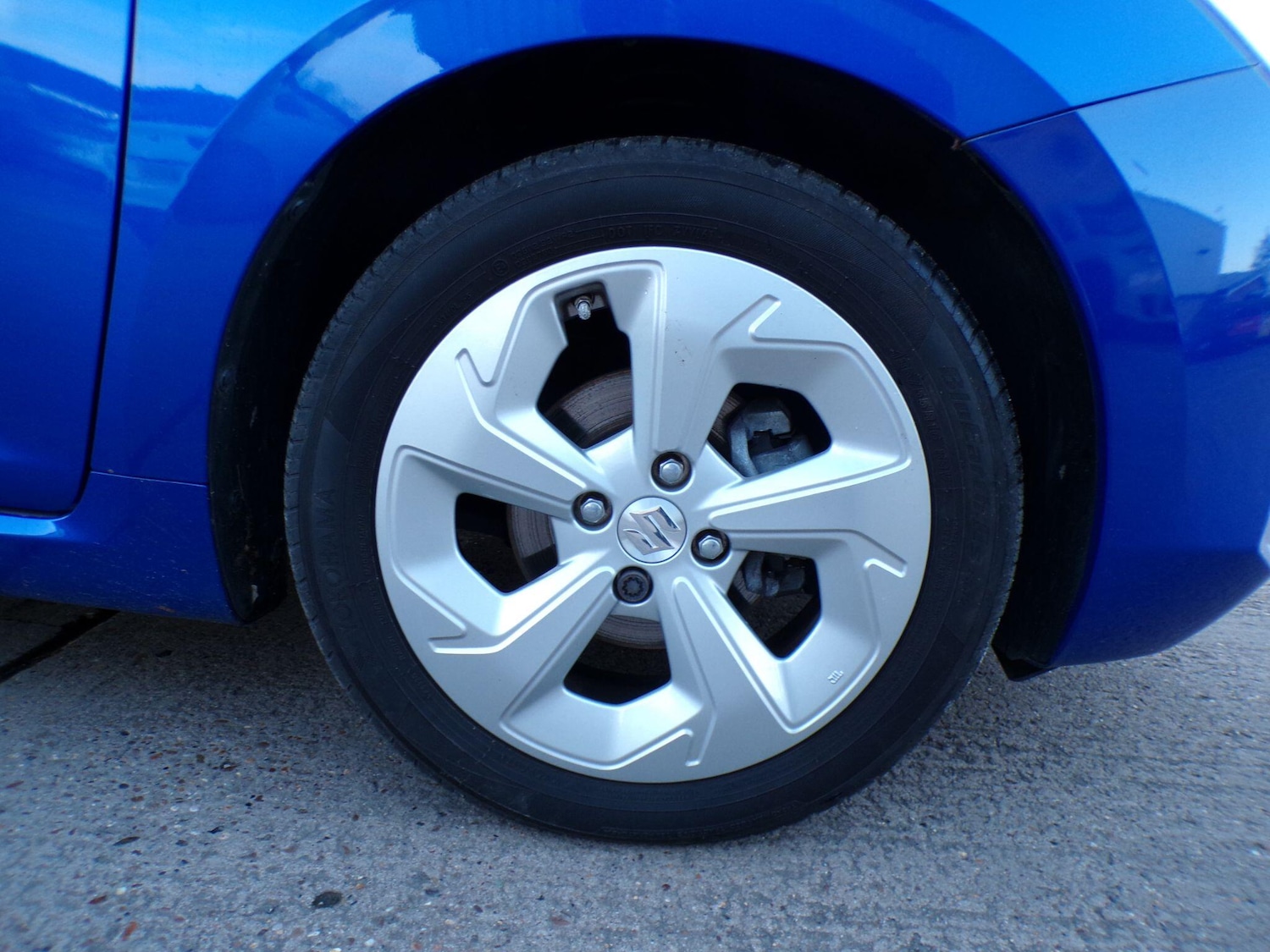 Used Suzuki Swift 2024 for sale - 77387174: Photo 9