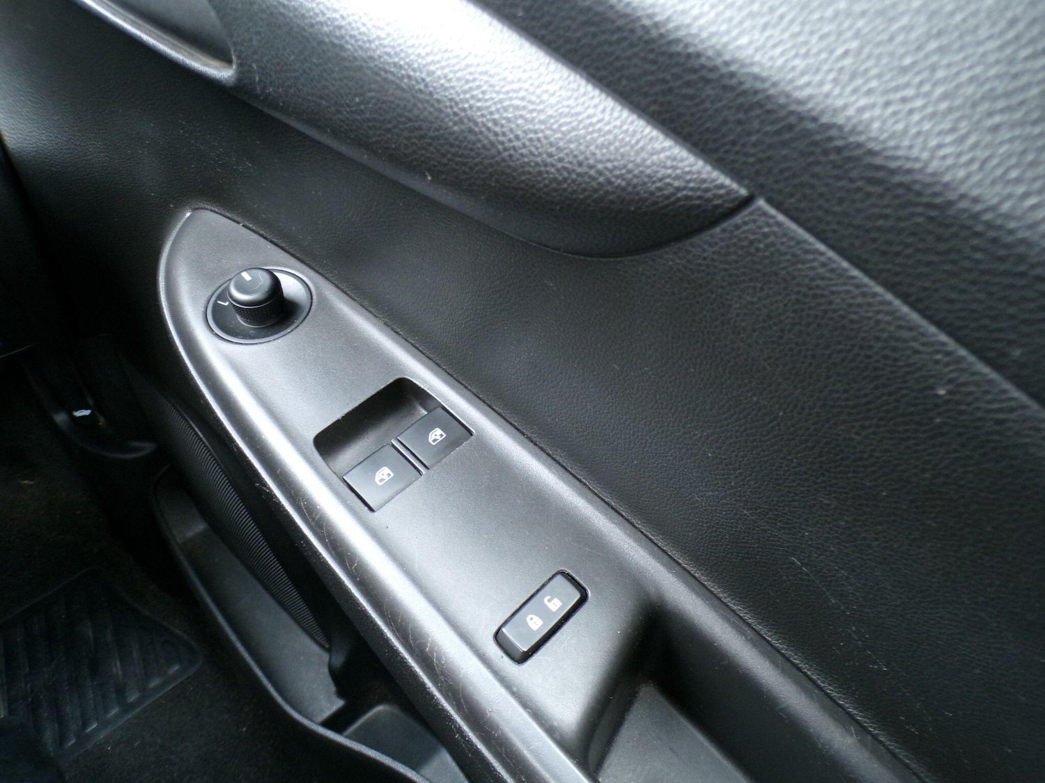 Used Vauxhall Viva 2018 for sale - 77658767: Photo 24